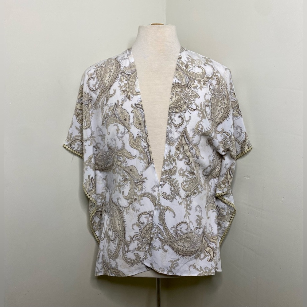 Chico’s Gold & White Paisley Kimono Women’s Bat Wing Swim Coverup Size Small/M
